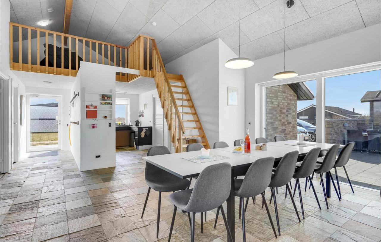Nice Home In Tarm With Kitchen Esterno foto