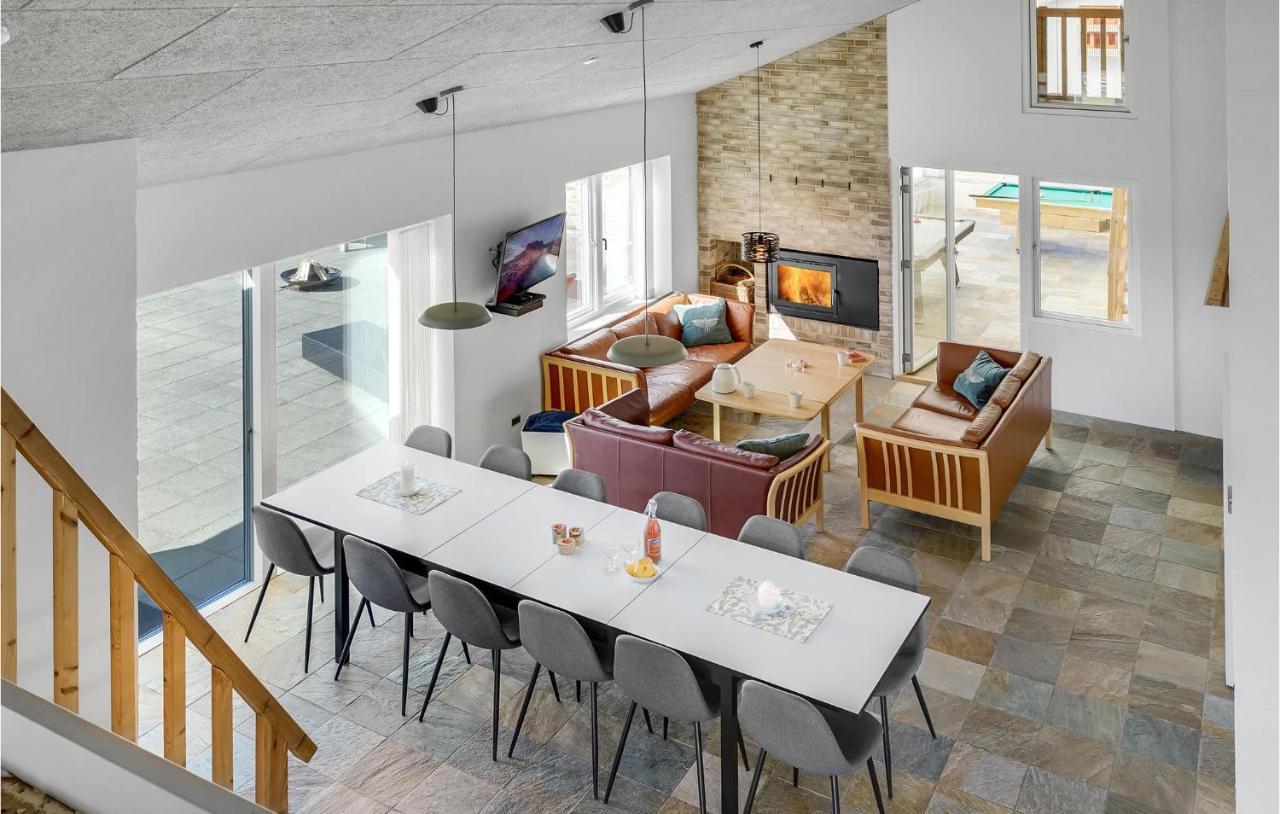 Nice Home In Tarm With Kitchen Esterno foto
