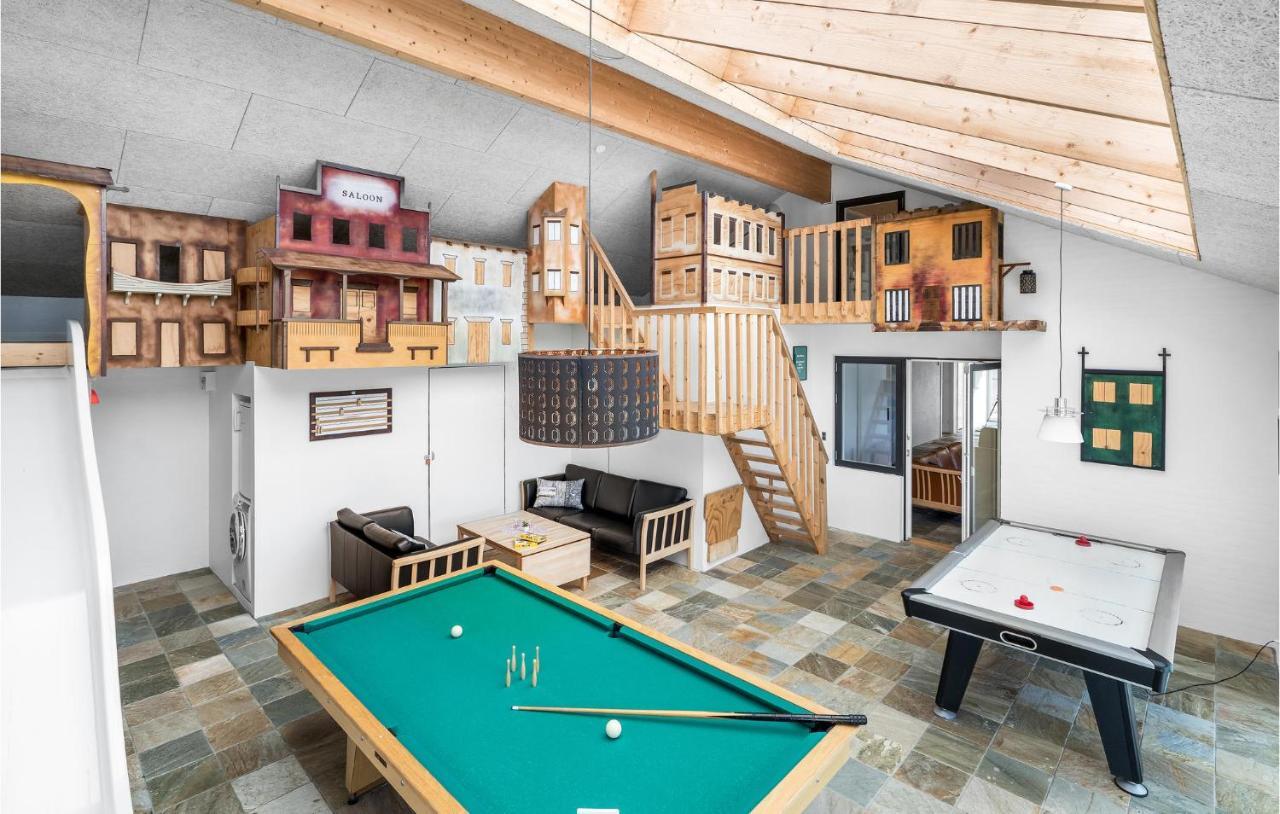 Nice Home In Tarm With Kitchen Esterno foto